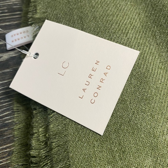 LC Lauren Conrad Grid Plaid Soft Wrap Scarf - Picture 8 of 9